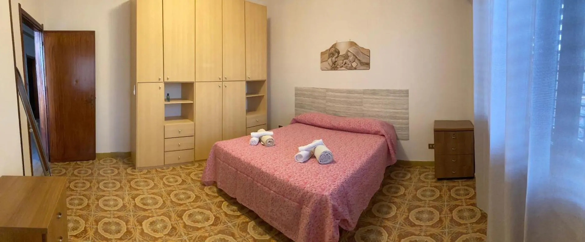 House Of Lady Apartment Carini Italy